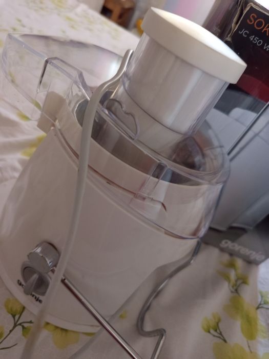 Сокоизтисквачка.Почти нова.