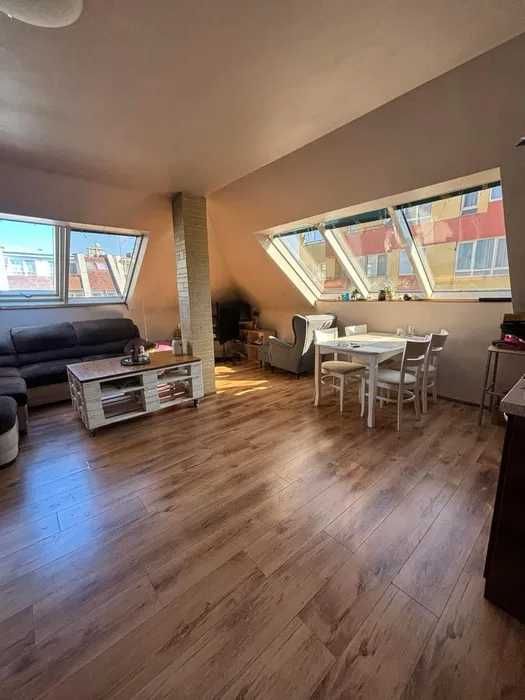 Дава се под наем Двустаен апартамент в София, Дървеница - 85 кв.м за 408 € - Снимка #1