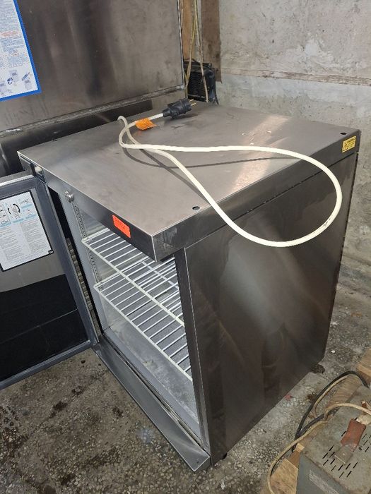 Хладилник професионален подплотов WILLIAMS