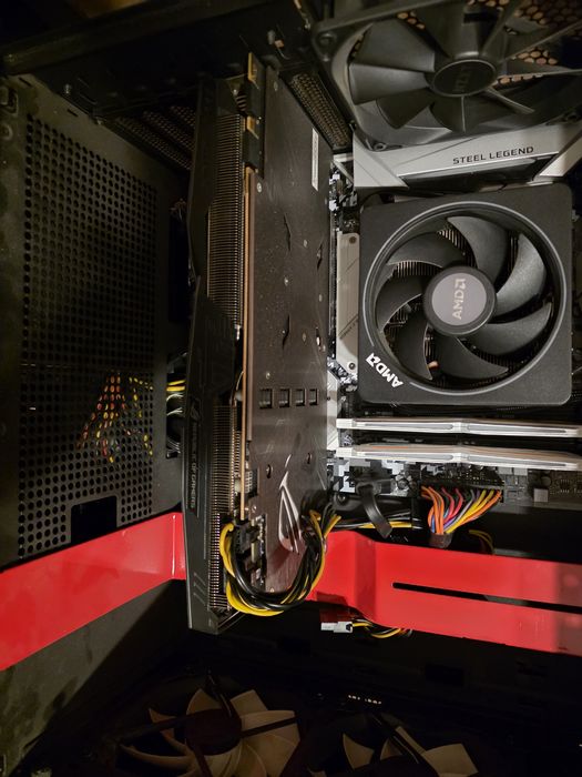 Геймърски компютър AMD Ryzen 5 / 16GB RAM / GTX 1080 8GB / 512GB SSD