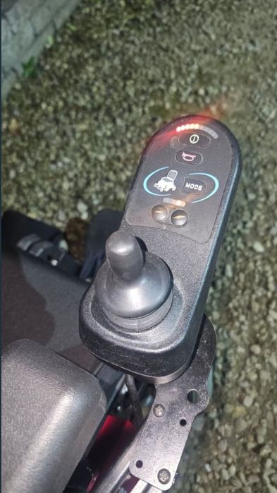 Електрически стол