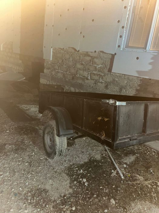 Продам прицеп хороший