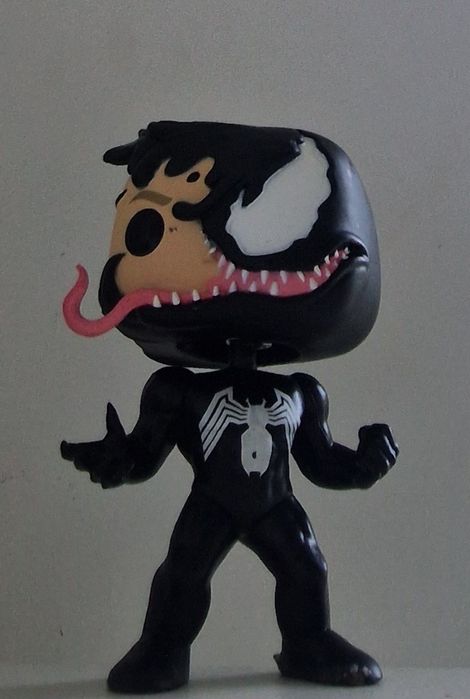 Figurina funko pop venom