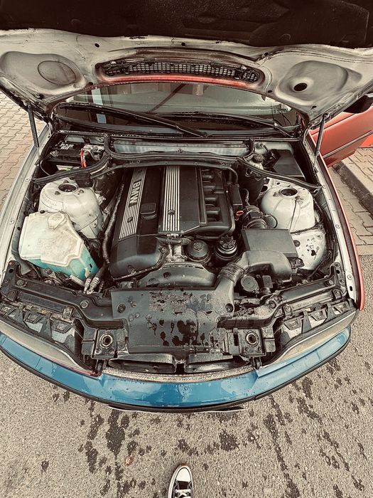 BMW E46 2.5 BENZINA (swap) – m3 look – aspect ok– pret bun