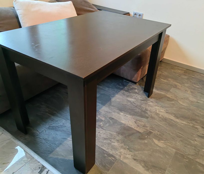 Кухненска маса цвят венге