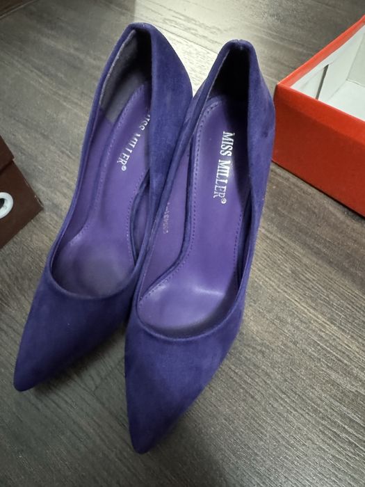 Туфли продам каблук