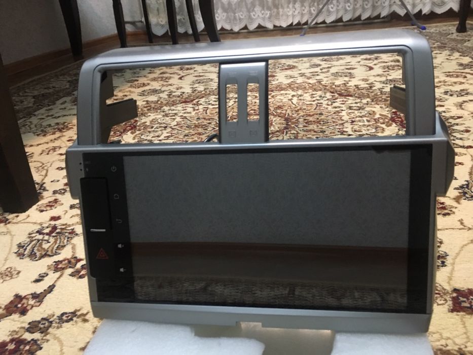 Магнитола Red Power(андройд) на тойота Прадо.