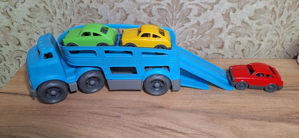 Машинка автовоз + 3 автомобиля