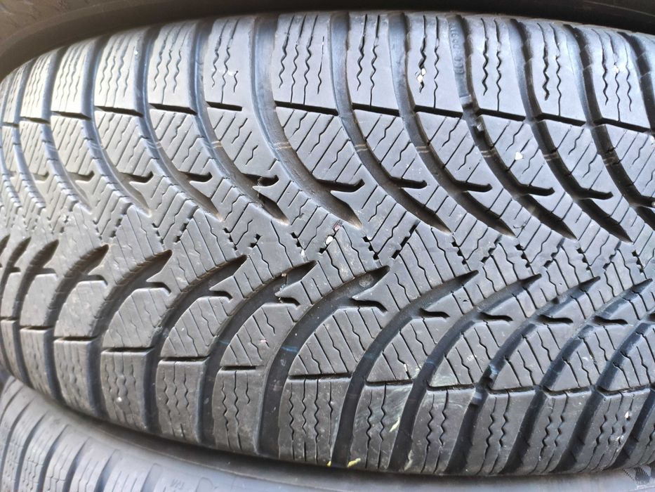 4бр Зимни гуми 225 60 16 - Michelin