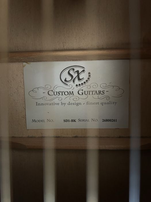 Акустинча китара SX