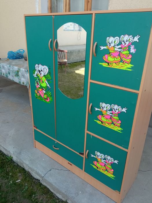 Detskiy mebel ishlatilagan holati yaxshi turetkiy