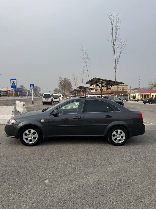 Chevrolet gentra 2017