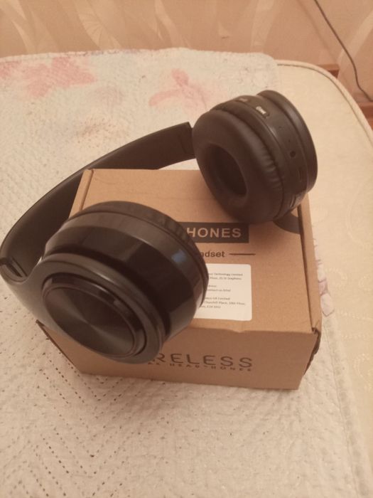 Продам Наушники новые