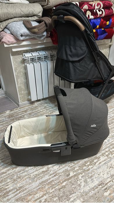 Joie pact pro с люлькой