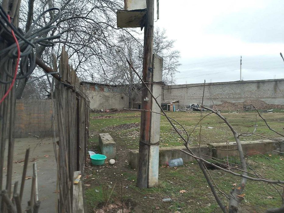 Ер сотилади 93 сотих, Зангиота, Иппадромга 8 км, йул буйида