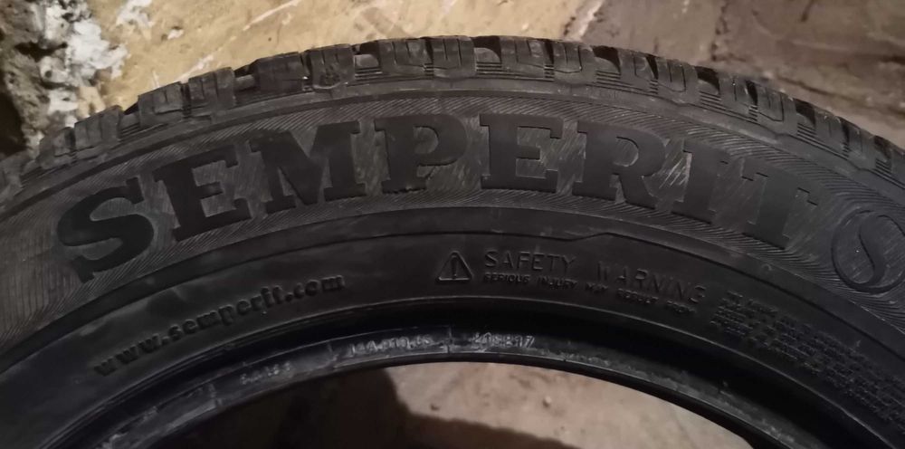 Продавам 1 брой зимна гума 205.60.16 дот 2021 sumitomo