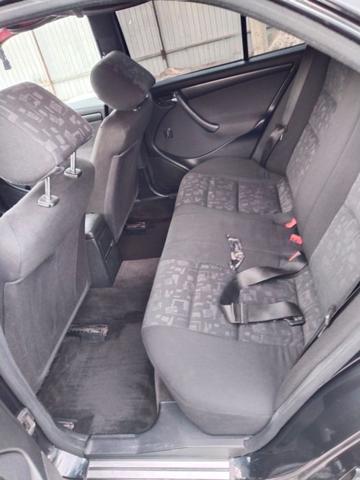 Продам машину срочно