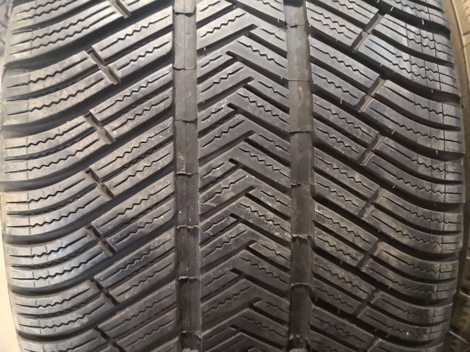 265 40 19 цола задни 295 35 19 спорт пакет гуми Michelin