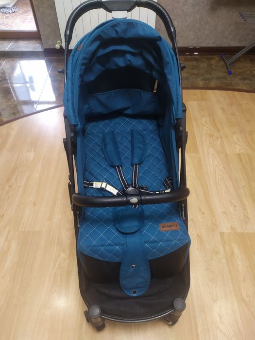 Продам две детские коляски б/у. Астана