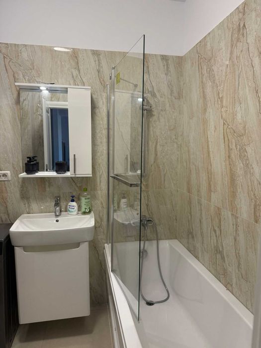 Ap 2 camere+terasa de 19mp Central Address prima inchiriere