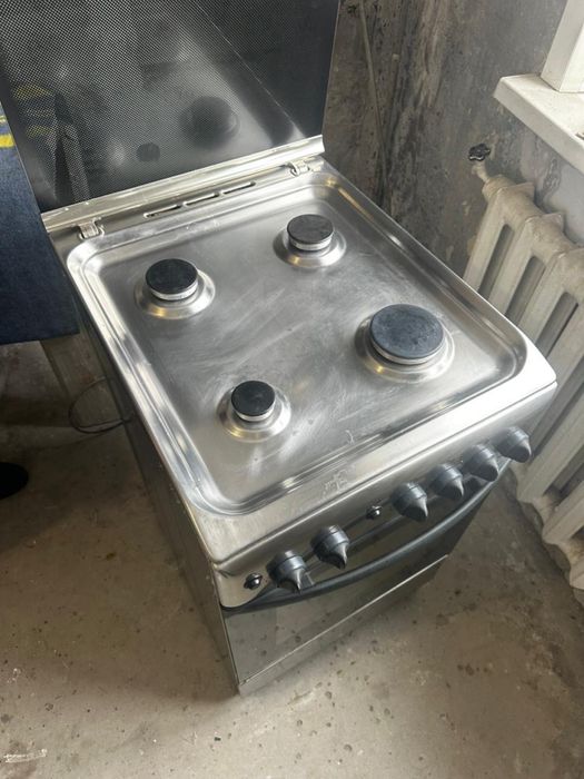 Газовая плита аристон