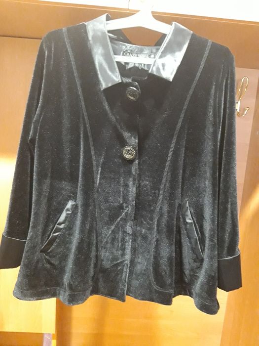 Велюровый пиджак