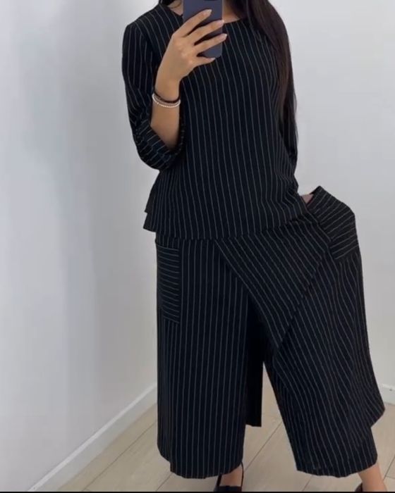 Костюм 46-48 размер