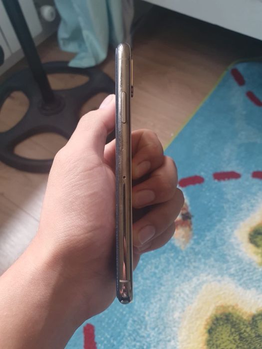 Iphone xs 64gb 74акб