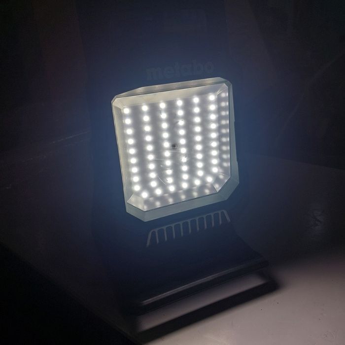 Акумулаторен Лед прожектор Метабо Metabo BSA 18 LED 4000