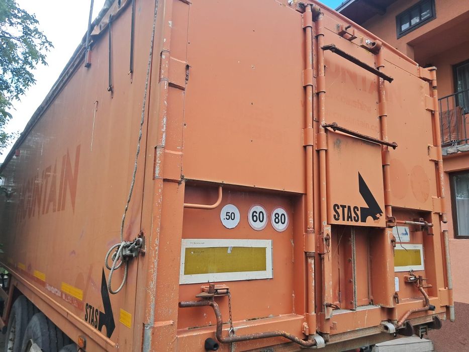 Vand camion Man,plus remorcă de cereale și de piatra