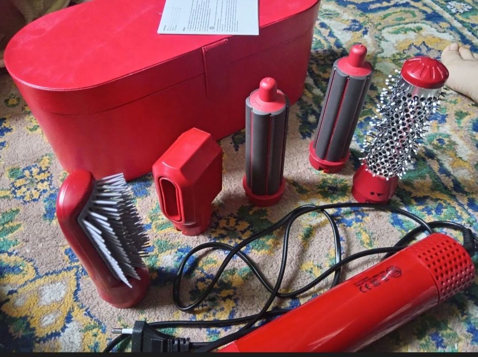 Dyson deyarli yangi sifatli