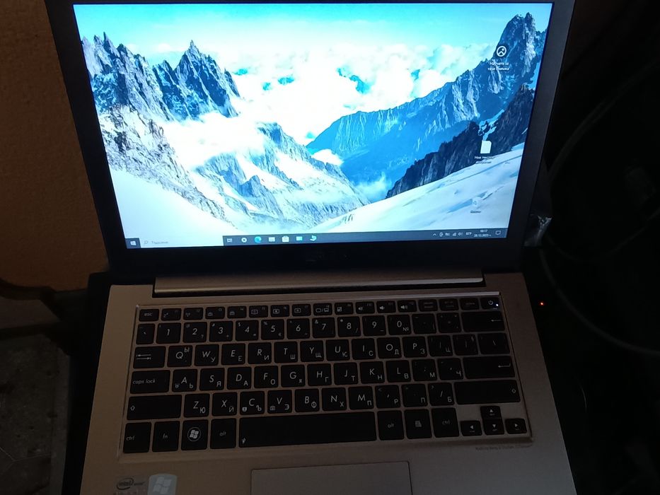 Лаптопи за части цели или отделни части