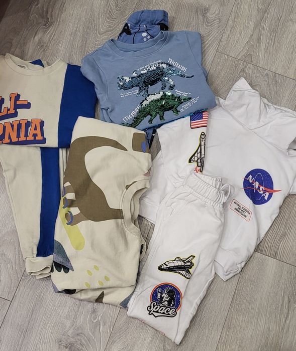 Лот от детски спортни комплекти ,Next,H&M,Reserved