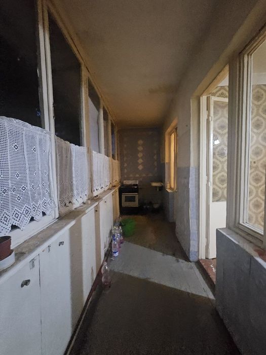 Продаётся двухкомнатная на м-в ТТЗ 1 ( ор-р 210 школа)