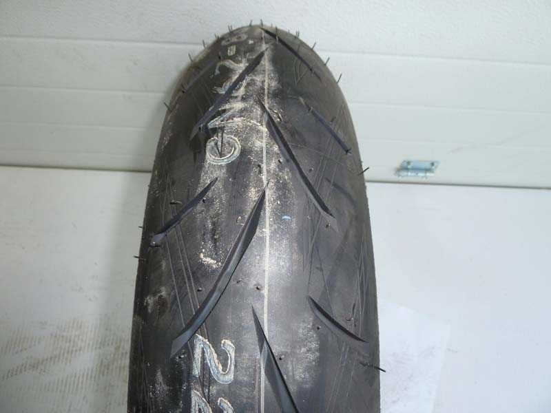 Гума 120/60 -17 BRIDGESTONE BATTLAX S21 FRONT 55W DOT2016