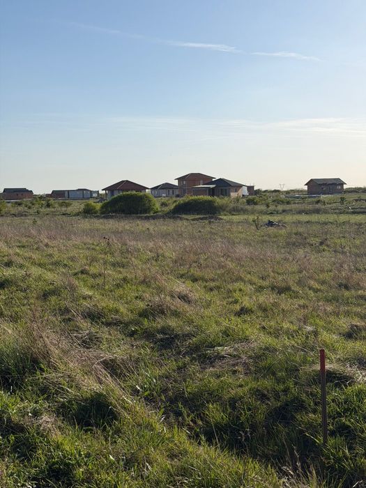 Teren intravilan de vanzare