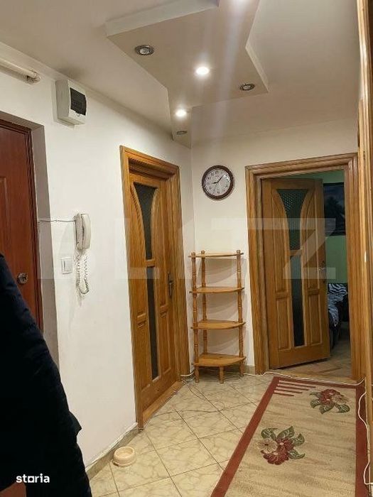 Apartament cu 3 camere, 67 mp, zona Stefan cel Mare