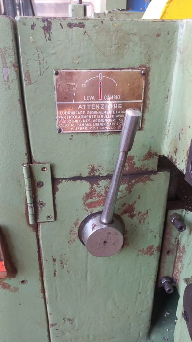 Четиристранка с 8 глави ширина 400мм.височина 150мм