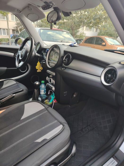 Vând Mini cooper