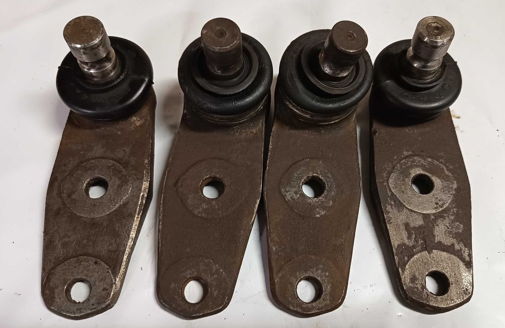 Piese Dacia Nova T/GT/GTi/Supernova noi si second