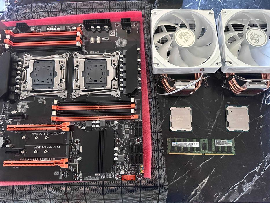 Мощные комплект х99/ 32 ядер 64 потоков/ 32 gb DDR4 / 2 куллера