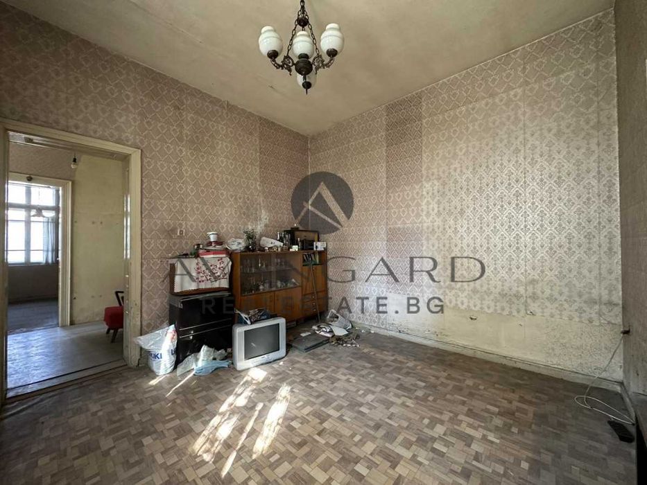 Продава се Етаж от къща в Пловдив, Център - 111 кв.м за 2253 €/кв.м - Снимка #7