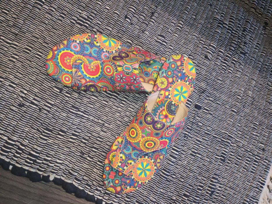 Дамчски чехли с  мандала принт