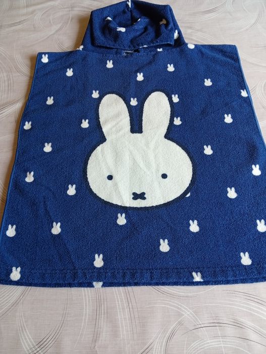 Детска хавлийка за плаж със зайче
