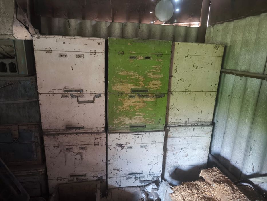 Ульи для пчел на 20 рамок.