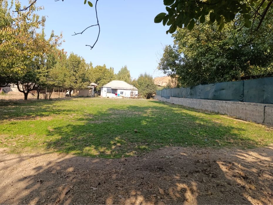 Bostonliqda 21 sotikli hovli sotiladi