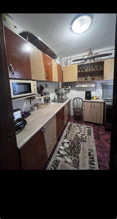 Apartament 2 camere de vanzare decomandat