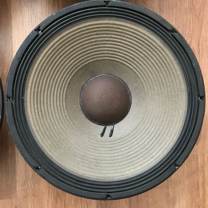 Difuzor woofer 15 inch JBL 2226HPL 8 ohmi, subwoofer 15” Beyma 15K200