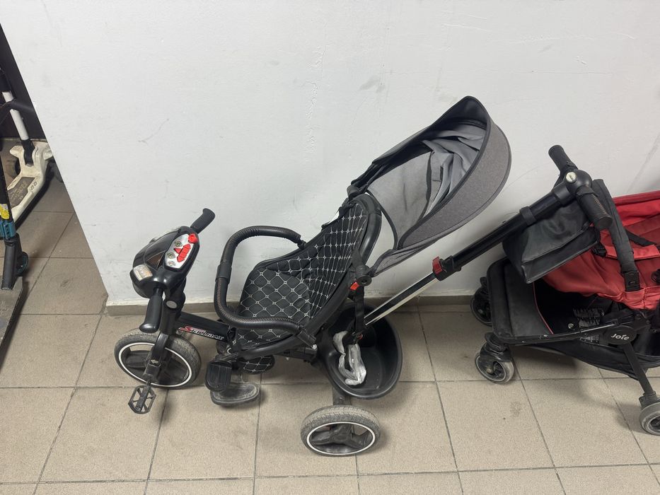 Трехколесный велосипед