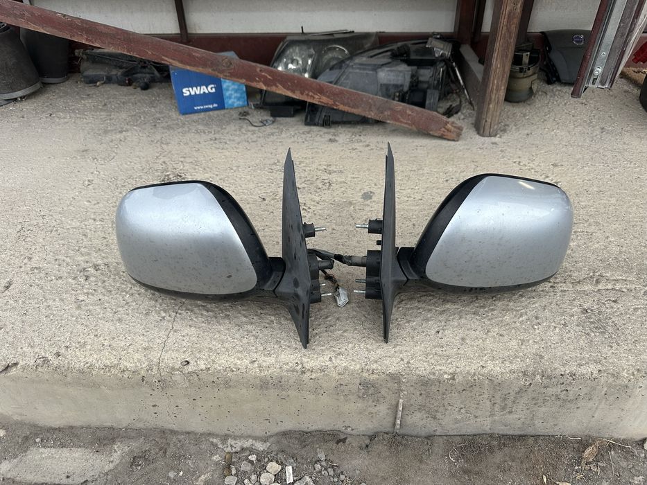 Огледала със ел прибиране за Митсубиши Аутлендър до 2013г.!